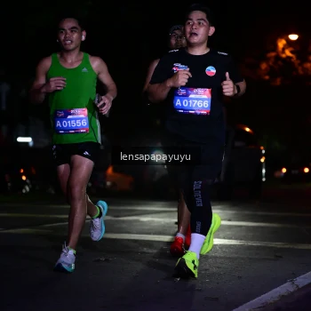 Runner Photo 3904673