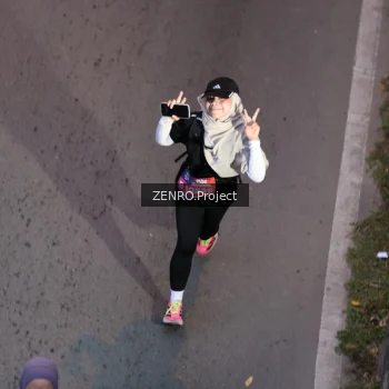 Runner Photo 3904717