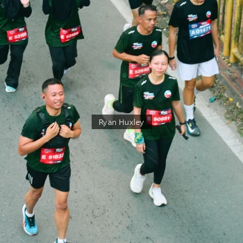 Runner Photo 3904754