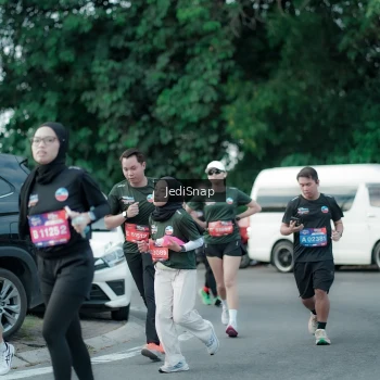 Runner Photo 3904764