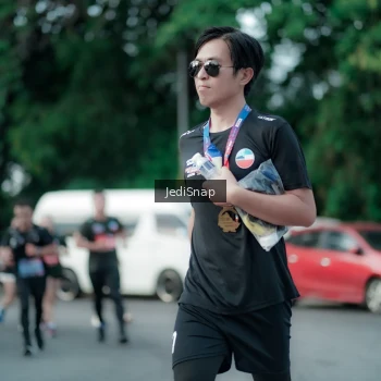Runner Photo 3904811