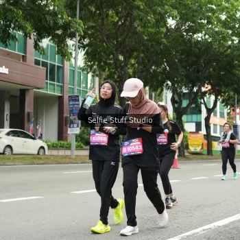 Runner Photo 3904815