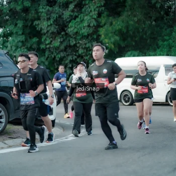 Runner Photo 3904828