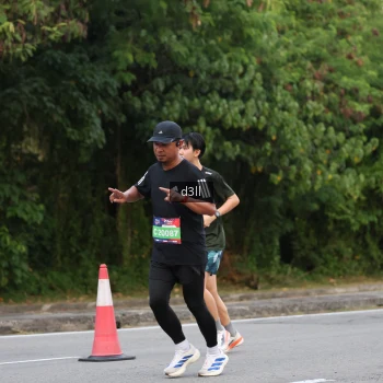 Runner Photo 3904834