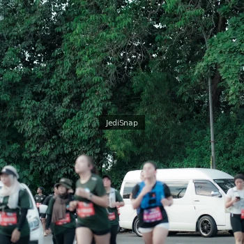 Runner Photo 3904861