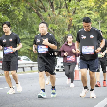 Runner Photo 3904878