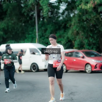 Runner Photo 3904974