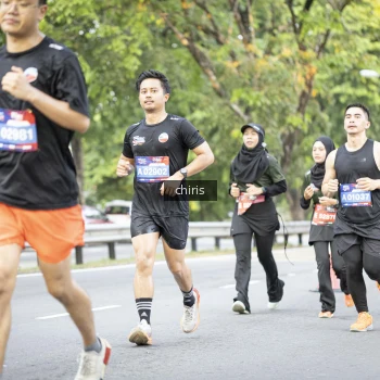 Runner Photo 3905023