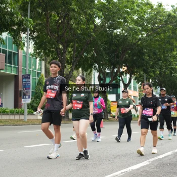 Runner Photo 3905025