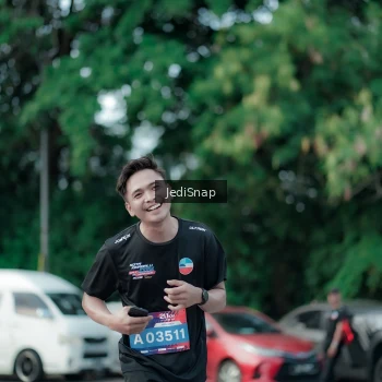 Runner Photo 3905045