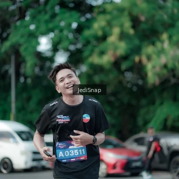 Runner Photo 3905068