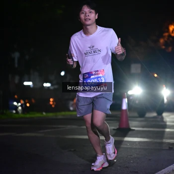 Runner Photo 3905095
