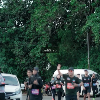 Runner Photo 3905108