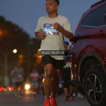 Runner Photo 3905130