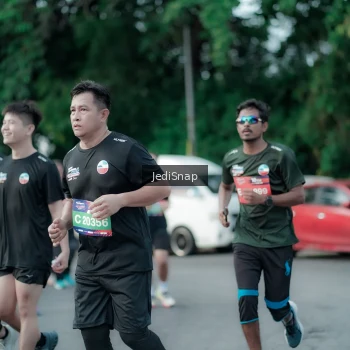 Runner Photo 3905203