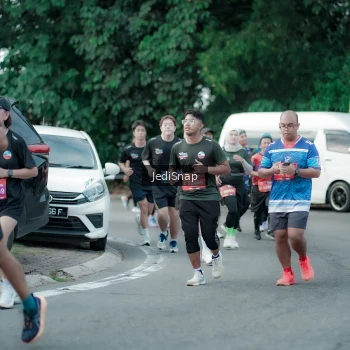 Runner Photo 3905239