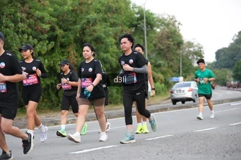 Runner Photo 3905249