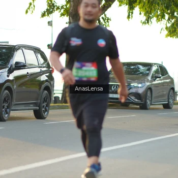 Runner Photo 3905271