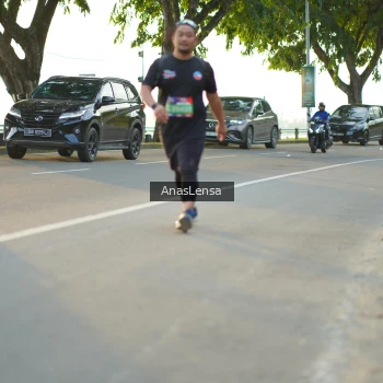 Runner Photo 3905274
