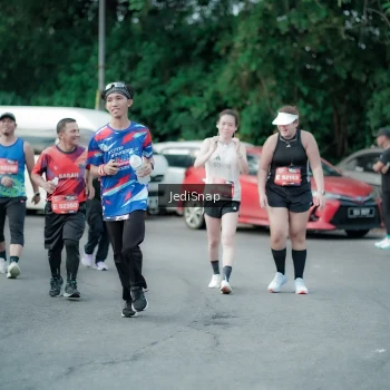 Runner Photo 3905288