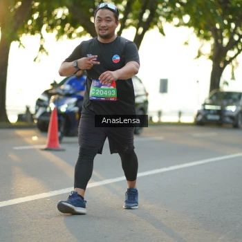 Runner Photo 3905369