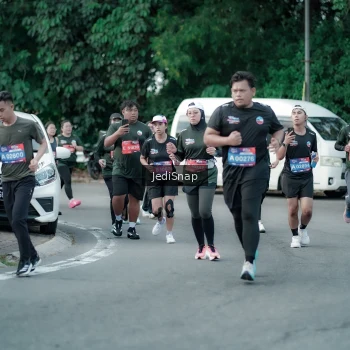 Runner Photo 3905372