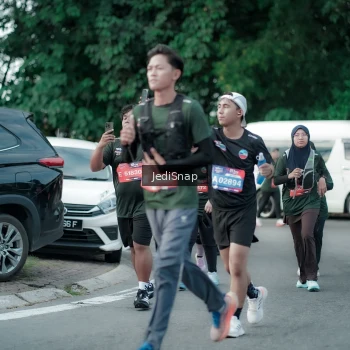 Runner Photo 3905380