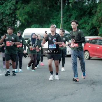 Runner Photo 3905392