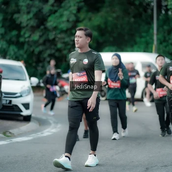 Runner Photo 3905417
