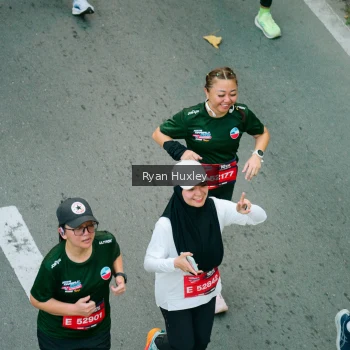 Runner Photo 3905436