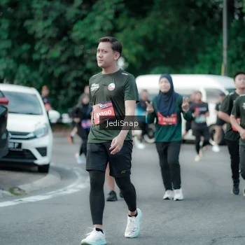 Runner Photo 3905437
