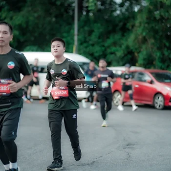 Runner Photo 3905463