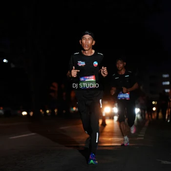 Runner Photo 3905517