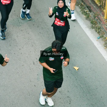 Runner Photo 3905525