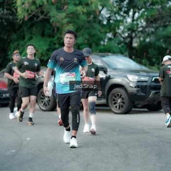 Runner Photo 3905536