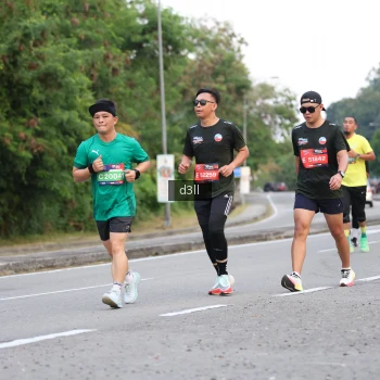 Runner Photo 3905568