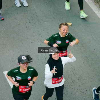 Runner Photo 3905627