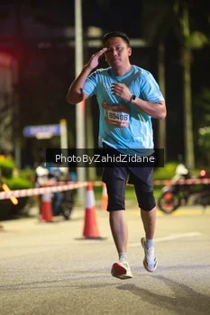 Runner Photo 3905641