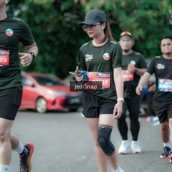 Runner Photo 3905644