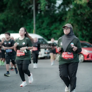 Runner Photo 3905699