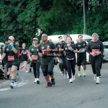 Runner Photo 3905720