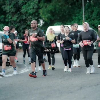 Runner Photo 3905733