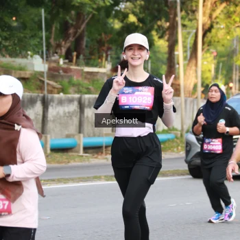 Runner Photo 3905760