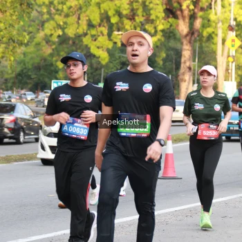 Runner Photo 3905772