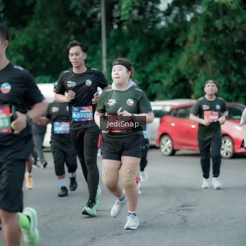 Runner Photo 3905778