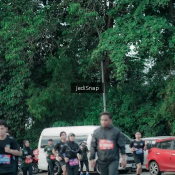 Runner Photo 3905851