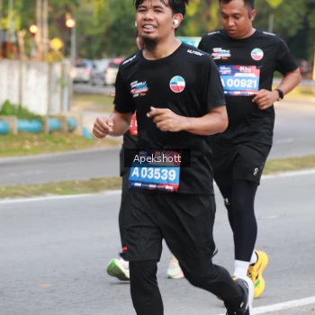 Runner Photo 3905891