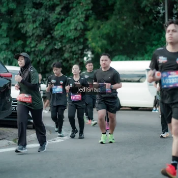 Runner Photo 3905922