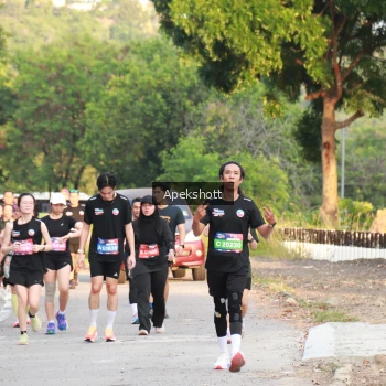 Runner Photo 3905923