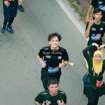 Runner Photo 3906015